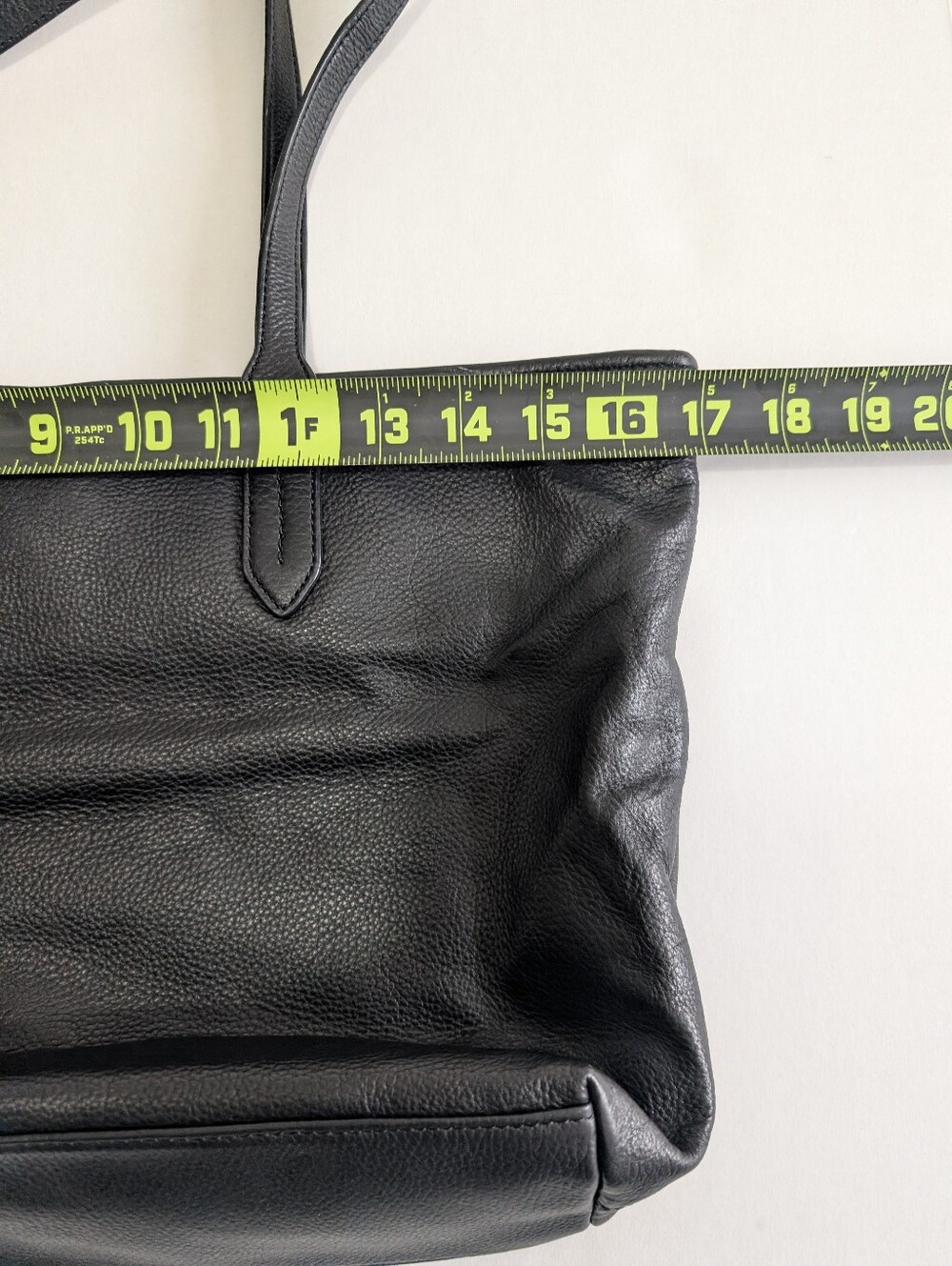 Cole Haan Classic Black Pebble Leather Tote Bag/Purse - Picture 5 of 7